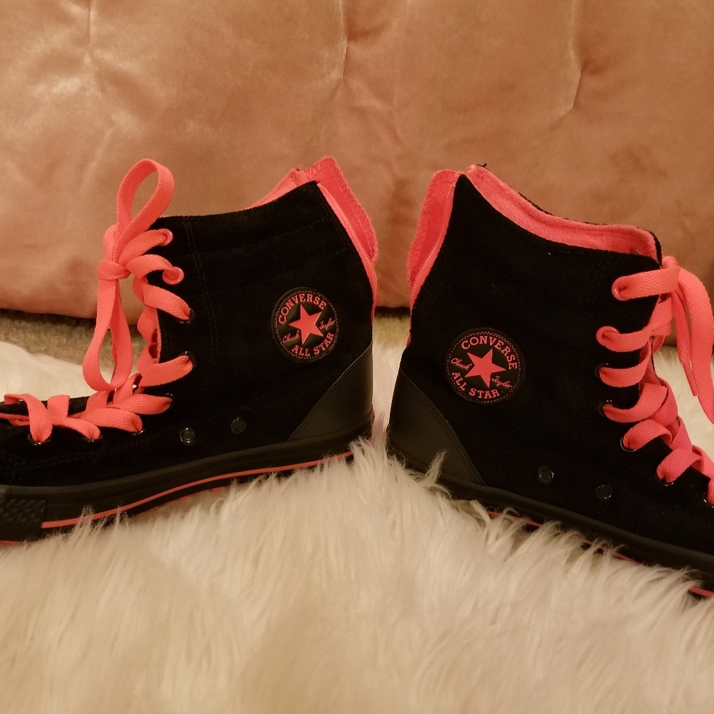Converse Hightops